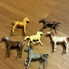 Vintage Lot of 5 Saddled Plastic Horse Figurines Brown Gray White Tan some 1950 picture