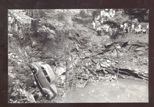 REAL PHOTO RICHMOND VIRGINIA BRYAN PARK QUARRY CAR WRECK POSTCARD COPY VA. picture