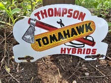 VINTAGE 1950'S TOMAHAWK HYBRIDS SEED PORCELAIN LICENSE PLATE SIGN 12