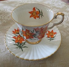 Royal Windsor Bone China Prairie Lily Teacup & Saucer Made in England  picture