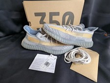 Adidas Yeezy Boost 350 V2 