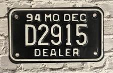 1994 Missouri Motorcycle License Plate DEALER D2915 picture