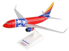 Skymarks SKR949 Southwest 737-700 Tennessee One Desk Top 1/130 Model Airplane picture