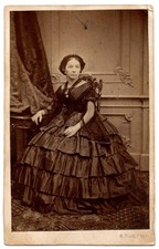 CDV Portrait of a Beautiful Woman - Identified picture