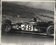 1971 Press Photo Race Car Driver Dan Gurney - lrs05382 picture