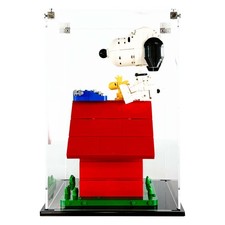 Display Case for LEGO® 21368 Ideas Peanuts: Snoopy's Doghouse picture