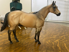 Peter Stone Buckskin Model horse picture