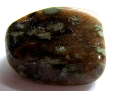 NUNDERITE TUMBLESTONE - QUARTZ & EPIDOTE - 2.8 x 2.1 cms 13.67 gms #7 picture