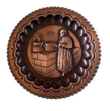 Vtg Italian Embossed Copper Wall Plate “RICORDO DEL MOLISE” Folk Art Woman  picture