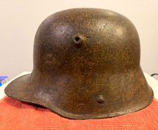 World war 1 German M1916 helmet, with liner picture