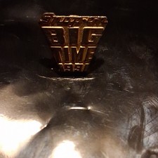 Snap-on Big Time 1991 Rare Vintage Collectible Pin picture