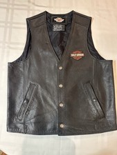 • Vintage 2005 Harley Davidson Leather Vest Mens Large L Black SnapClosure Clean picture