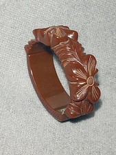 Vintage 40s Bakelite Bracelet Flowers Chocolate handmade Carved Oval Clamper  picture