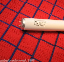 V. L. Service Lighting Corporation Verd-A-Lite F20T12 warm green 20w NOS vintage picture