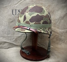 WWII USMC US MARINE CORPS COMBAT HELMET - COMPLETE - FRONT SEAM picture