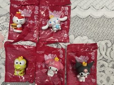 HELLO KITTY Set Of 5 Burger King Figs( Opened Packs) picture