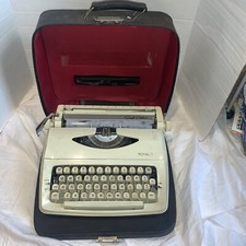 Vintage Royal Quiet Deluxe Manual Typewriter w/Case '60s Made In Holland picture