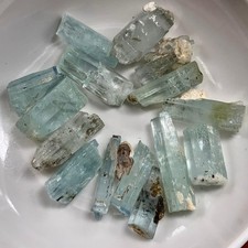 162 CT Terminated Natural Aquamarine Crystals lotFrom Skardu Pakistan picture