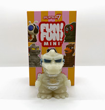 Super7 Fun Fun Mini Mechagodzilla Glow Vinyl Figure Godzilla Chase 1/72 picture