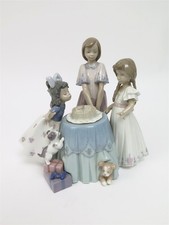 Lladró Making a Wish #5910 Porcelain Figurine Girl Dog Presents 9