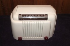 Bendix Bakelite Tube Radio picture