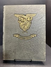 West Point HOWITZER June 1943 Yearbook WWII USMA Military Academy picture