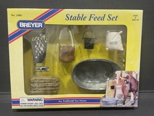 Breyer Traditional Series #2486 Stable Feed Set 1:9 Scale -New- Sealed picture