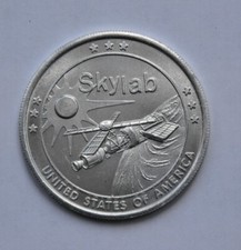 NASA Skylab Space Station – 1974 USA Flown Metal Coin Medallion picture