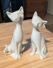2 Otagiri White Porcelain Sitting Cat Figurines OMC Japan 7.5
