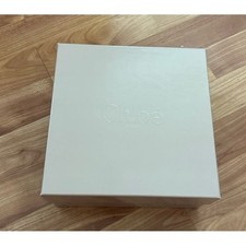 Chloe Paris Box Excellent Condition picture