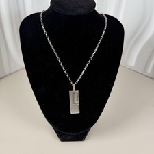 Gucci G-Logo Plate Necklace picture