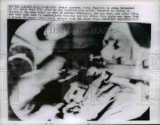 1962 Press Photo Moscow Pavel Popovich Shown Harnesing In His Space Ship, Orbit picture