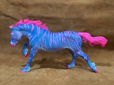 OOAK CM Breyer Traditional Llywellyn Hot Pink And Turquoise-Blue Tiger picture