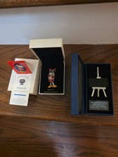 Disney Arribas Bros Swarovski Jeweled Minnie Mouse Ltd Edition Figurine W/Stand picture