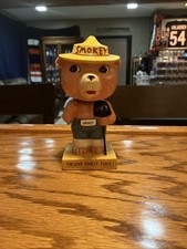 Vintage 1960's SMOKEY the BEAR Bobblehead Nodder Rare-Japan Mint Condition picture