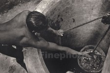 1930s Vintage LIONEL WENDT Ceylon Man Getting Water Sri Lanka Photo Art 11x14 picture