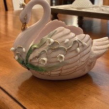 Lefton Pink Swan With Flowers Vintage picture
