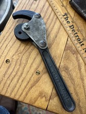 Vintage Oliver 8” Auto Self Adjusting Wrench Tool Forged In USA picture