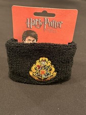 Vintage 2005 Harry Potter Goblet of Fire Hogwarts Crest Wristband NOS Licensed picture