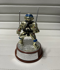 TMNT Leonardo Limited Edition Gold Figurine w/ Base Blockbuster #12522 picture