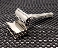 Vintage 1962 Gillette Slim Adjustable 1-9  DE Safety Razor H2 Stunning & Clean picture