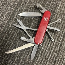 Victorinox Fieldmaster Swiss Army knife - Red picture