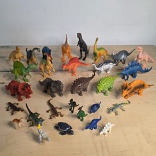 Dinosaur Lizards Figure Lot of 30 Detailed Assorted Species Sizes Colors  picture