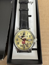 Disney Mickey Mouse large faced watch NWT picture