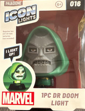 Paladone Icon Lights Marvel Doctor Doom Box #016 Plastic Light Lights Up picture