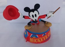 Disney Mickey  Mouse Ring Master Circus Statue With Disney Pin LE of 300 RARE picture
