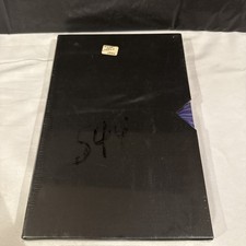 VINTAGE 1990 Aliens Book One Hardcover SIGNED LIMITED #544/1200 Sealed picture