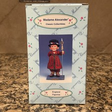 Vintage Madame Alexander Classic Collectibles “England” Figurine 90785 Y2K picture