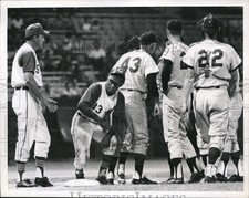 1957 Press Photo Luis Tiant & Del Rice of Twins - nes17327 picture