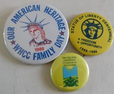 Vintage NYC Pinback Buttons I Love NY, STATUE OF LIBERY, PRIDE OF NY BIG LOT 30 picture